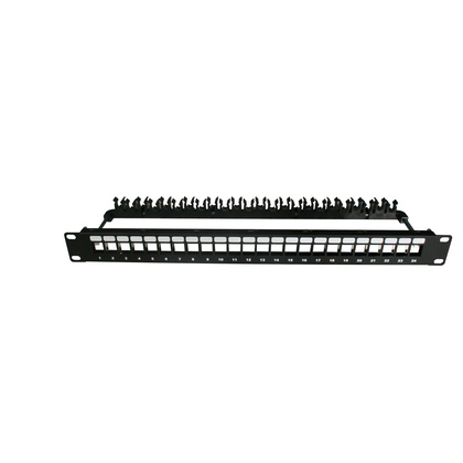 Patchpanel obestyckad